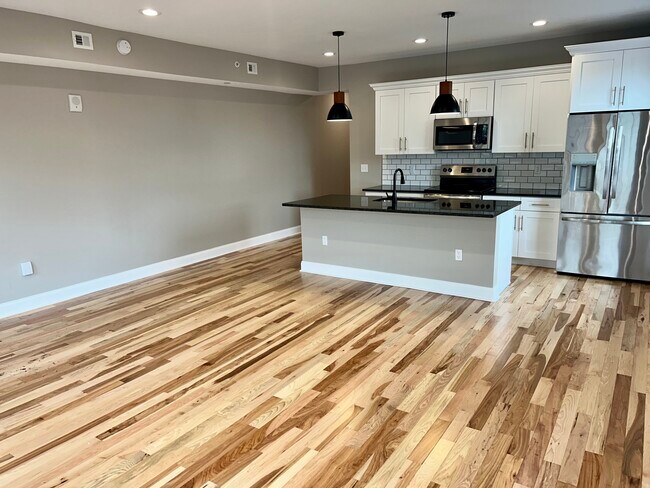 Photo - 27 E Northampton St Unidad 301