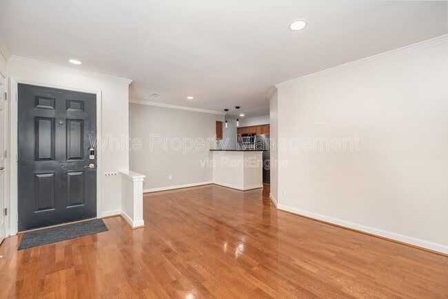 Photo - 2516 Cranbrook Ln Unidad 9