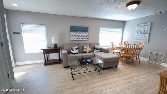 Photo - 108 S 5th St Unit 4 D