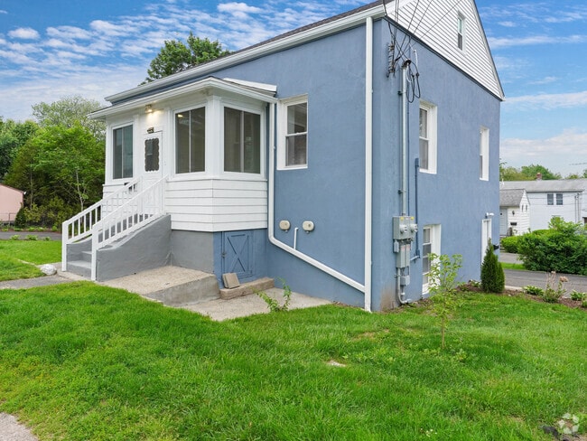 Building Photo - 333 Lenox Rd Rental