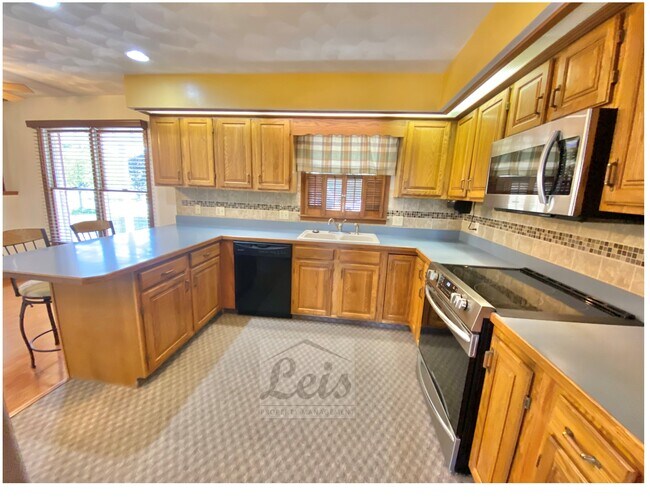 Photo - 17 Seminole Ln