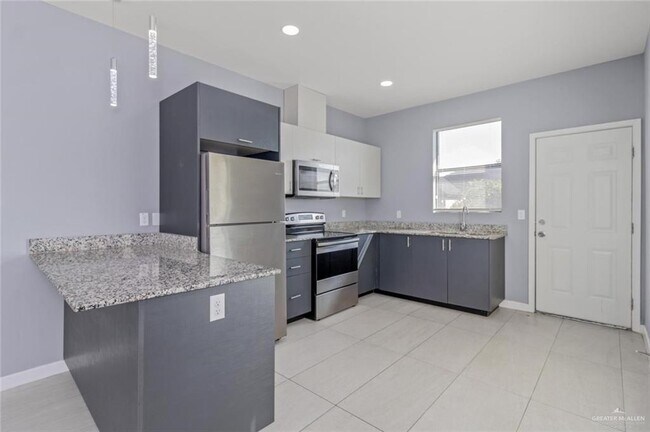 Photo - 11 W Harrison Ave Unidad 2