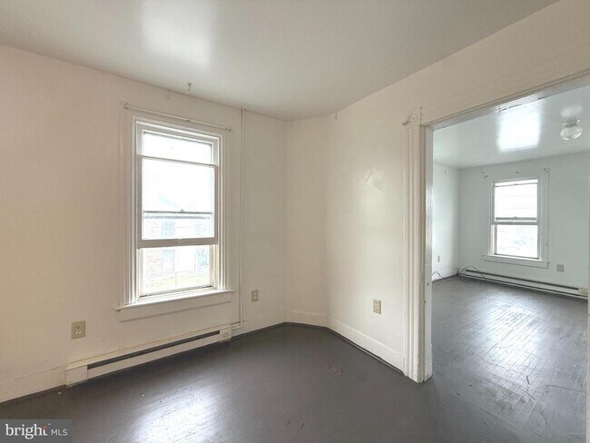 Photo - 703 2nd St Casa