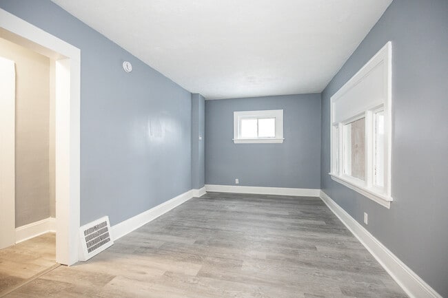 Photo - 10315 Gay Ave