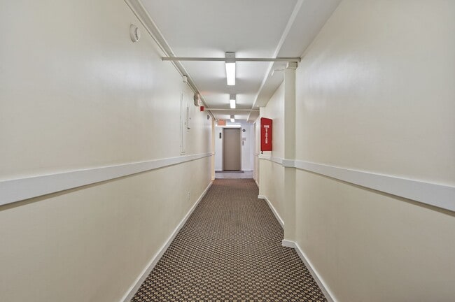 Photo - 5424 Fifth Avenue