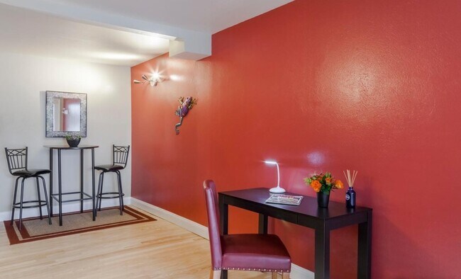 Photo - Pool-Side Condo in a Gated Community in Ma... Unit 114