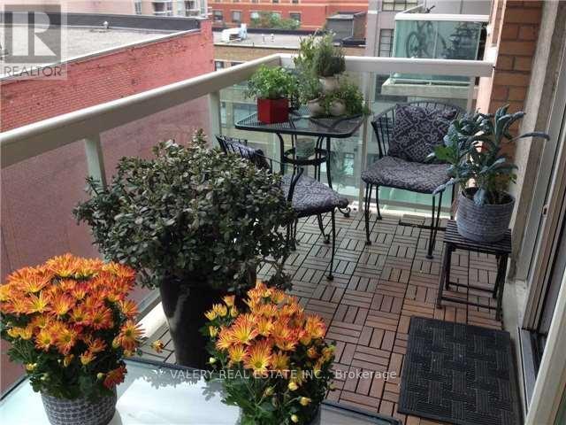 Photo - 313 Richmond St E Unit 659