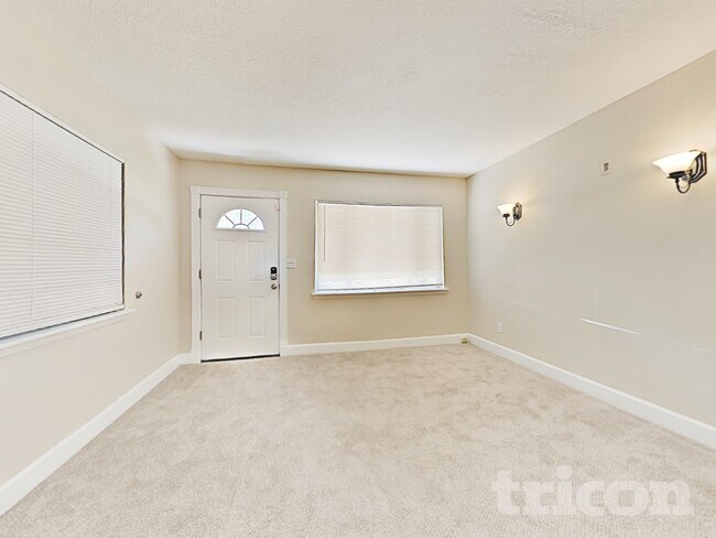 Photo - 11975 Cornelius St