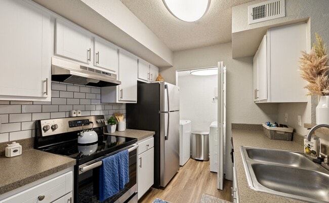 Photo - Jackson Square Apartments