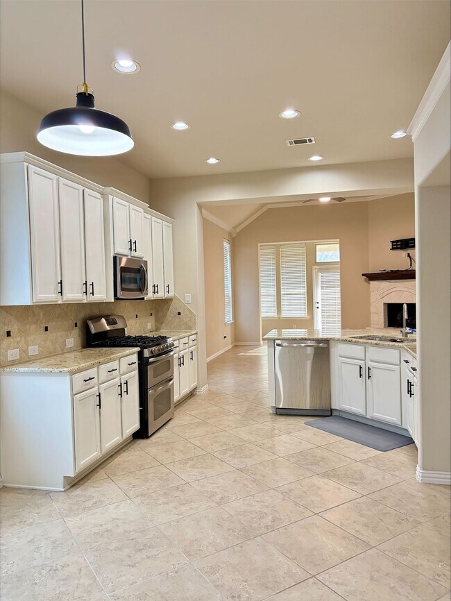 Photo - 3042 Currant Dr