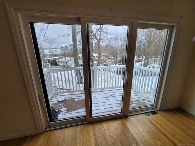 Photo - 2 Cook Close Unit 2