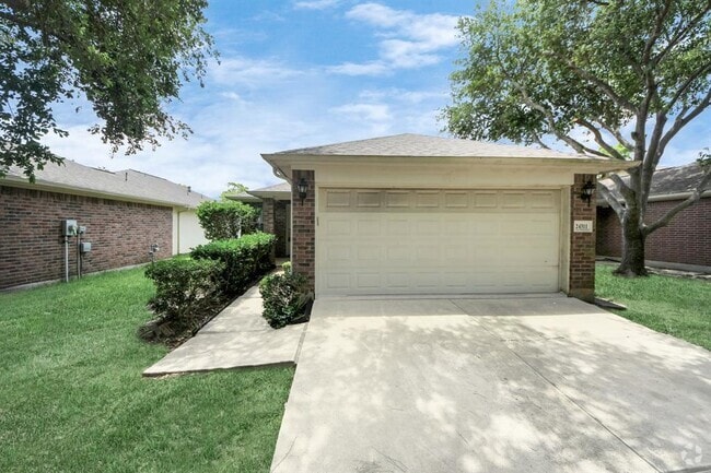 Building Photo - 24311 Hard Wood Dr Rental