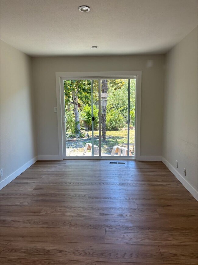 Photo - Remodeled 2 bed 2 bath home