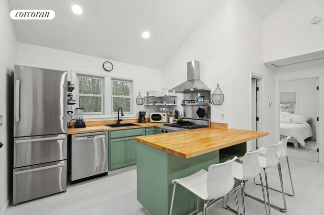 Photo - 22 Laurel Ln