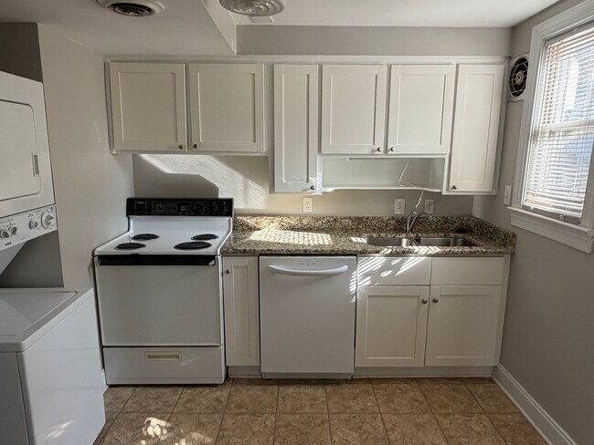 Photo - Comfort & Style: 2-Bedroom Raleigh Townhouse