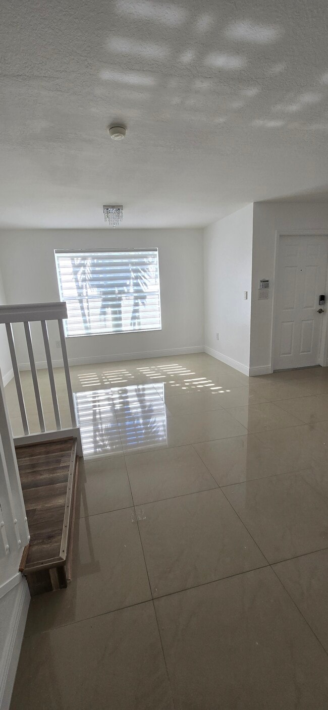 Photo - 12881 SW 30th St