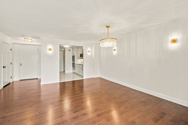 Photo - 19 Chauncy St