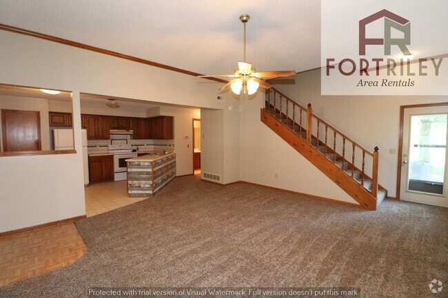 Building Photo - Duplex for rent Rental