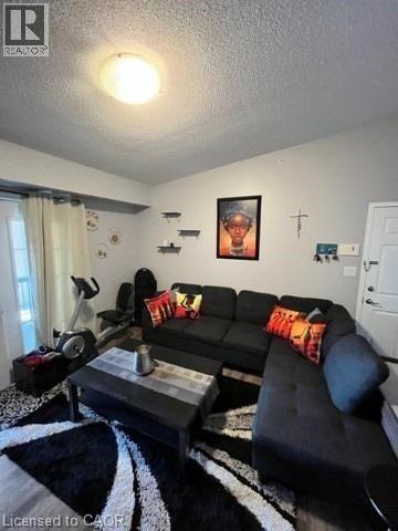 Photo - 1370 Main St E Unité 406