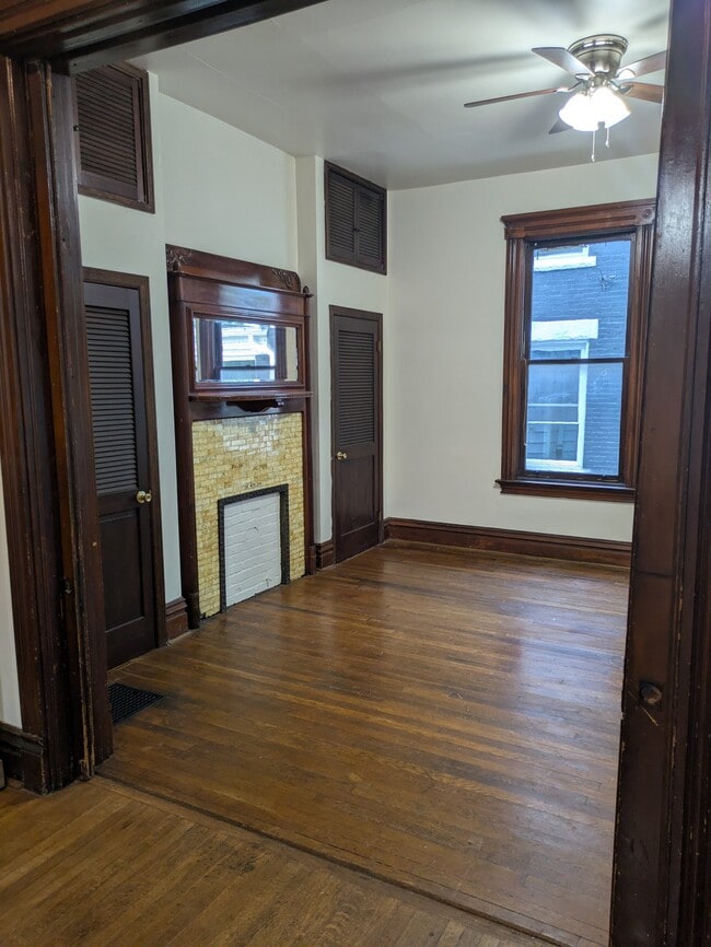 315 E Swissvale Ave Unidad 315 E Swissvale Ave FL. 1