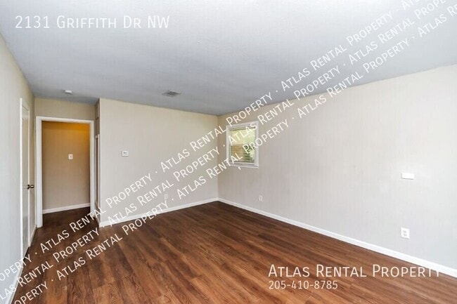 2131 Griffith Dr NW