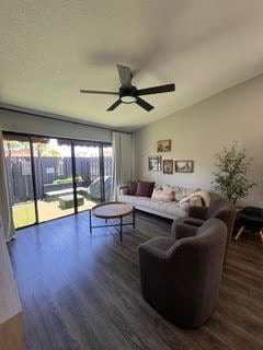 Building Photo - 10267 Boca Bend W