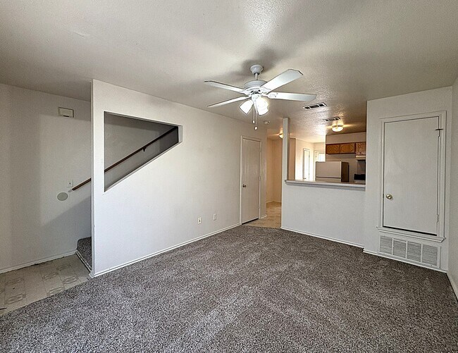 Photo - 4302 Sylvia Dr