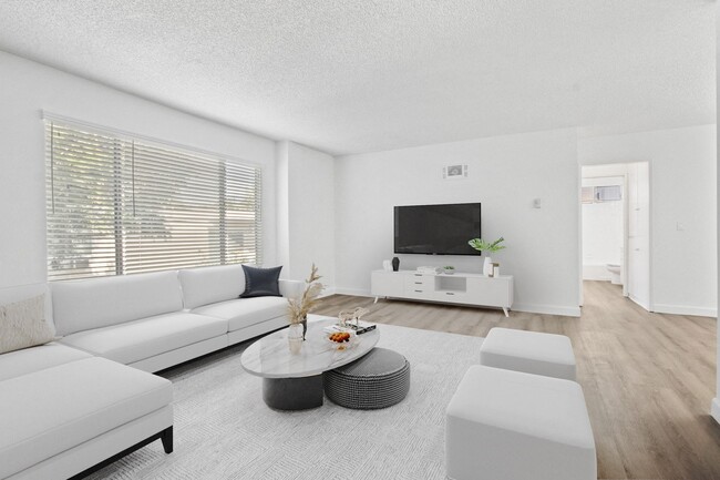 Building Photo - Bentley Avenue Apartments
