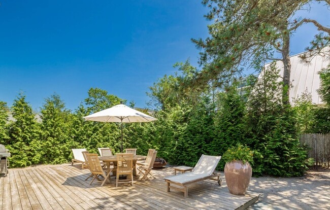 Photo - 53 Clinton Academy Ln