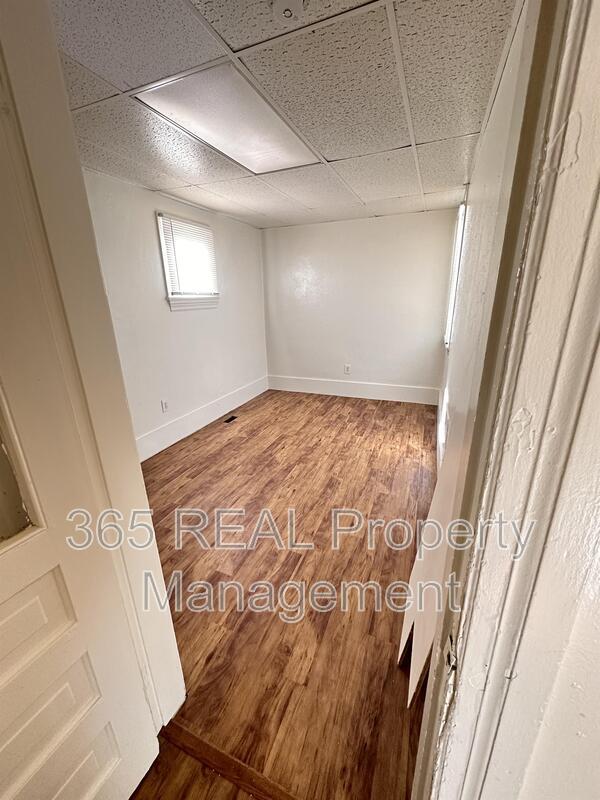 Photo - 1227 12th Ave Unit 2