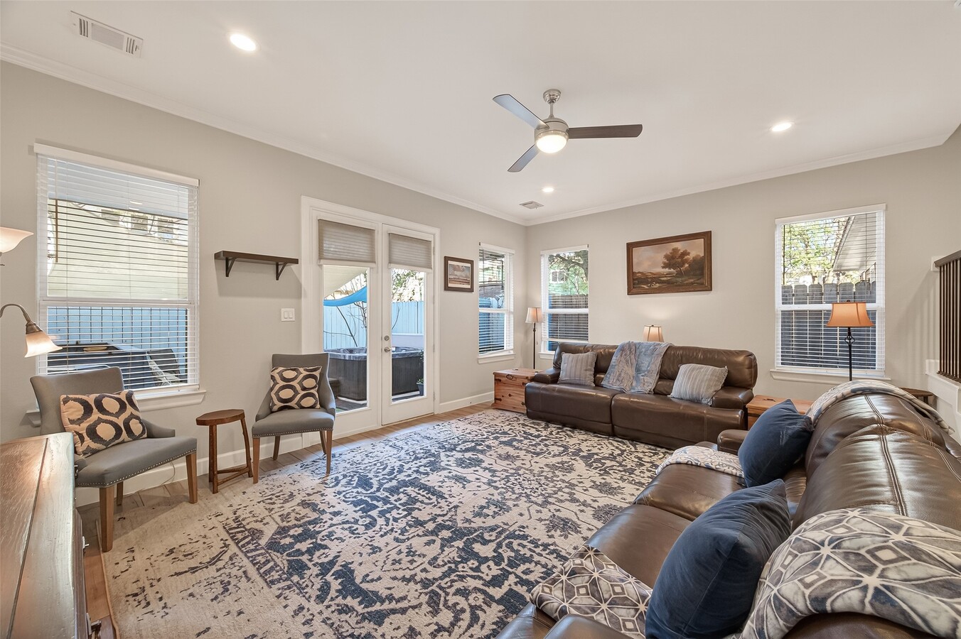 Photo - 1914 Shearn St