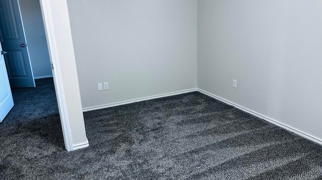 Photo - 8907 Terrell Ave