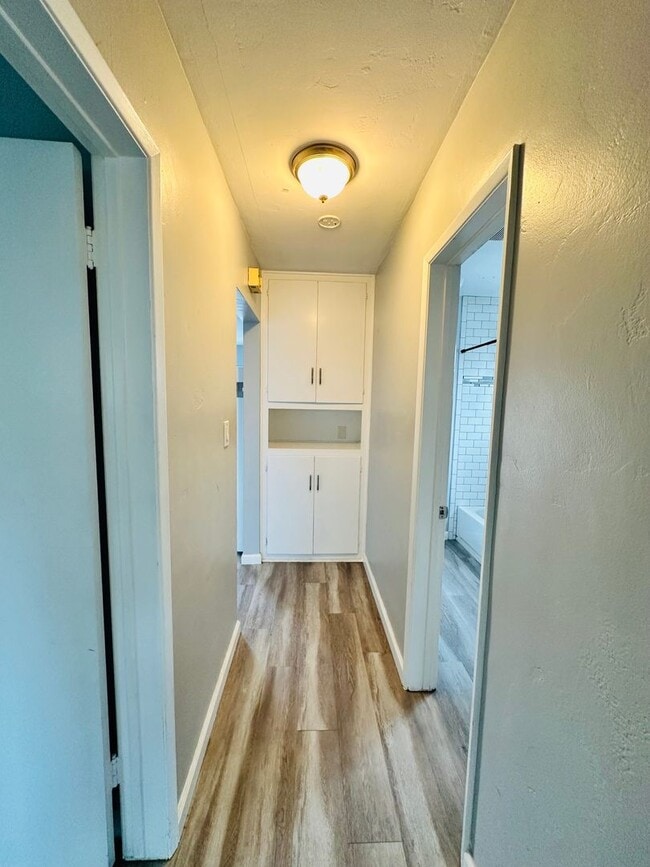 Photo - Bright and Updated 2-Bedroom Apartment – S...
