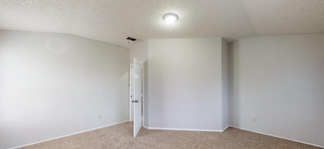 13806 Cambourne Dr