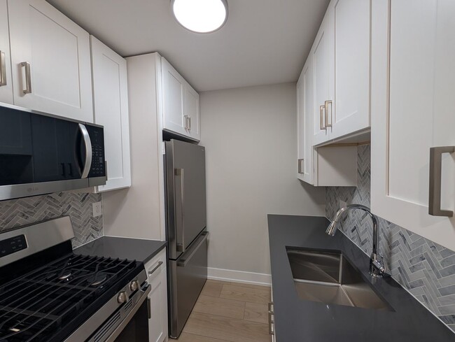 Photo - 530 W Aldine Ave Unidad 215