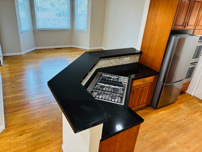 Photo - 242 N San Pedro Rd