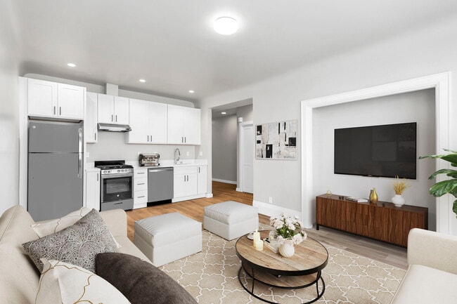 Photo - 2955 Van Ness