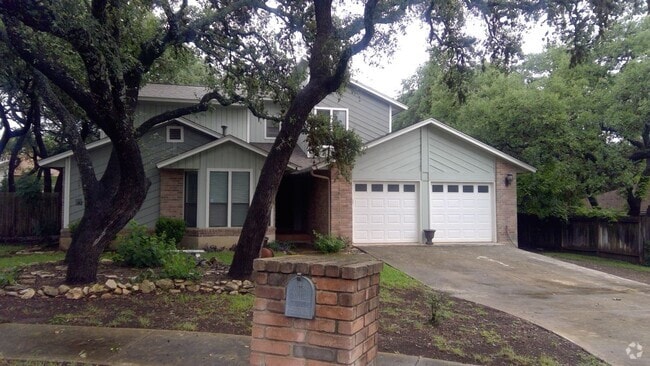 Building Photo - 9214 Wuthering Heights St Rental