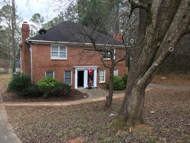 Front-of-building - 5274 Wexford Ln