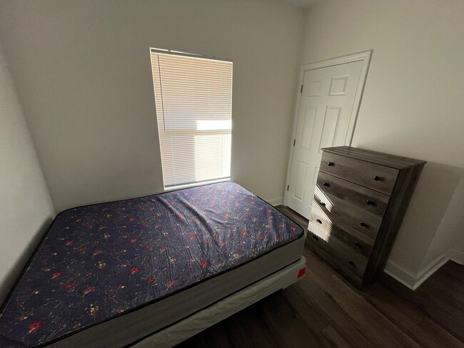 Photo - 702 Carmen Ave Unidad A-2