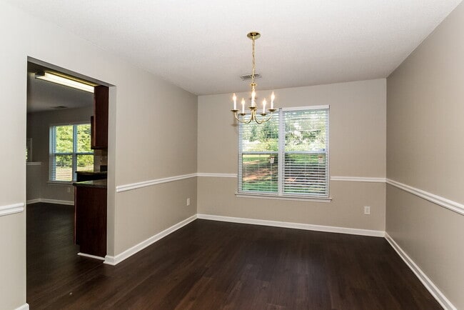 Photo - 412 Peterson Dr