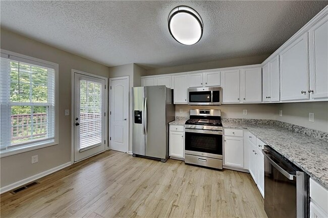 Photo - 42 Oak Springs Ln