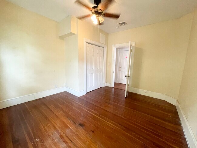 Photo - 112 Hillside St Unit 2