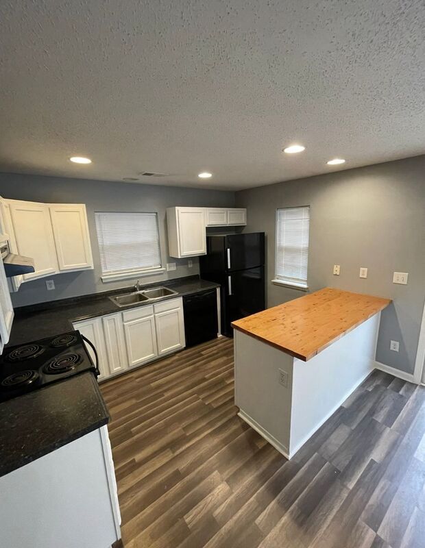 Photo - 1870 Birch Heights Ct