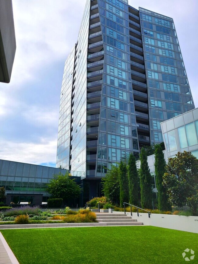 Building Photo - 1Bd/1Ba Luxury Condo in Downtown Bellevue!... Unit 307