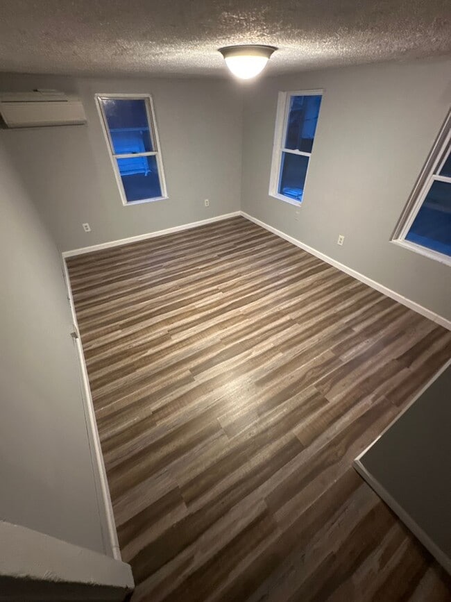 Photo - 7-9 Arch Street Unit 7 Arch Street