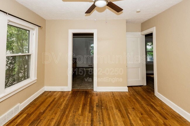 Photo - 3849 W 135th St
