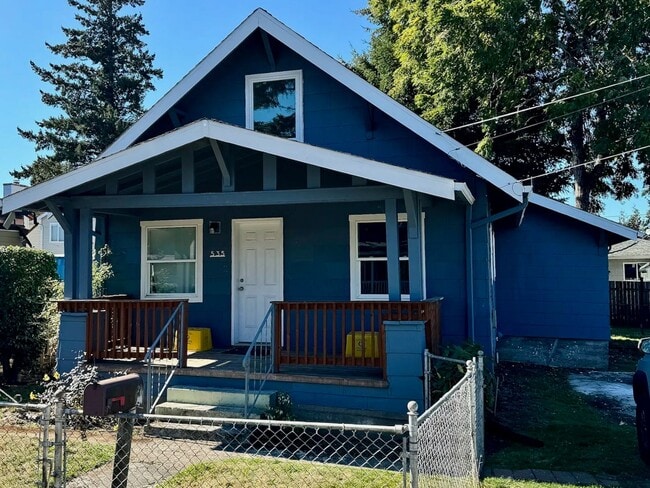 Building Photo - Updated 3BR Home w/ Huge Storage Basement – Prime Portland Location!