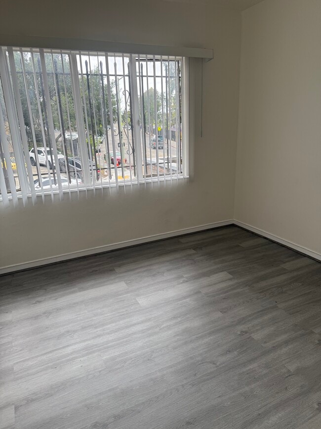 Photo - 8400 MacArthur Blvd Unit A