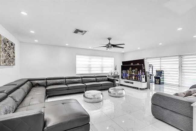 Photo - 4100 N 36th Ave